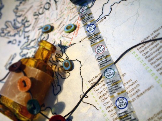 おくっ太シリーズ(26)ハローマイフレンド 15mm幅 長さ9m 1本 マスキングテープ orata.net