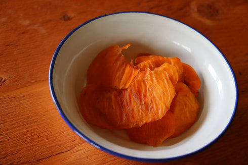 美味しいのに収穫できず熊に狙われていた秋保産の柿を集めて作った甘〜いスライス干し柿 ドライフルーツ・乾燥野菜 BLUE BLUEBERRY FARM