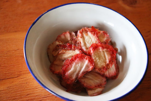 形は不揃いだけど甘酸っぱくてフレッシュな群馬県高崎産いちごのドライフルーツ ドライフルーツ・乾燥野菜 BLUE BLUEBERRY FARM